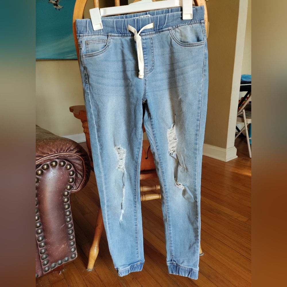 Celebrity Pink elastic band jeans, small